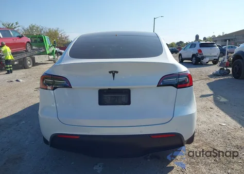 2021 Tesla Model Y Long Range Dual Motor All-Wheel Drive из США, поврежденный, VIN 5YJYGDEE6MF139180